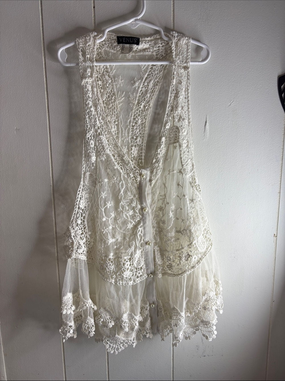 396 - VENUS Cream / Off White Crochet Lace Button-Front Cover Up